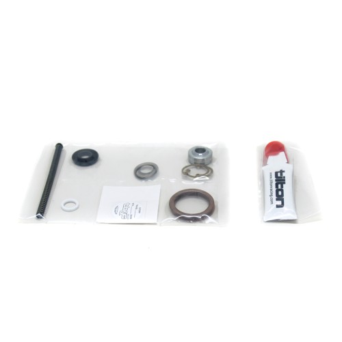 Tilton 77 Series Master Cylinder Rebuild Kit 77-875RK